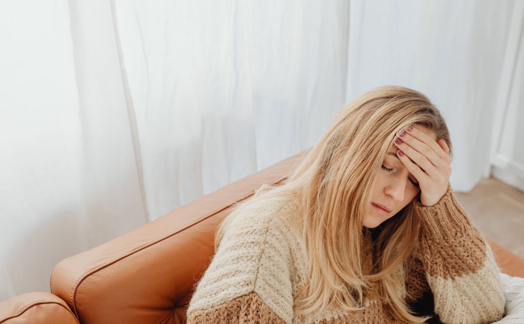 Bolesť hrdla je jedným z najčastejších príznakov ochorení horných dýchacích ciest