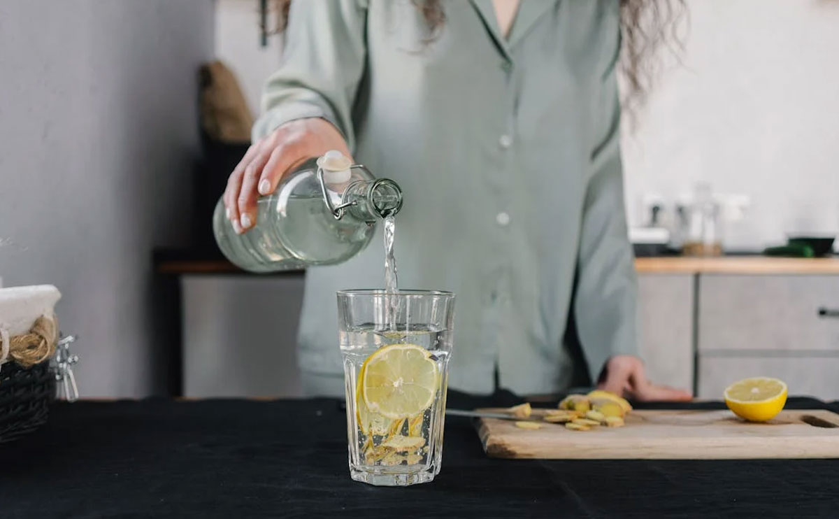 Detoxikácia je účinný spôsob očistné procesy tela zdravej stravy dostatočného príjmu tekutín pravidelného pohybu